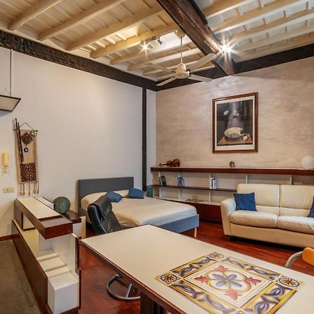 Piazza Navona Petite House Apartment Рим Екстериор снимка