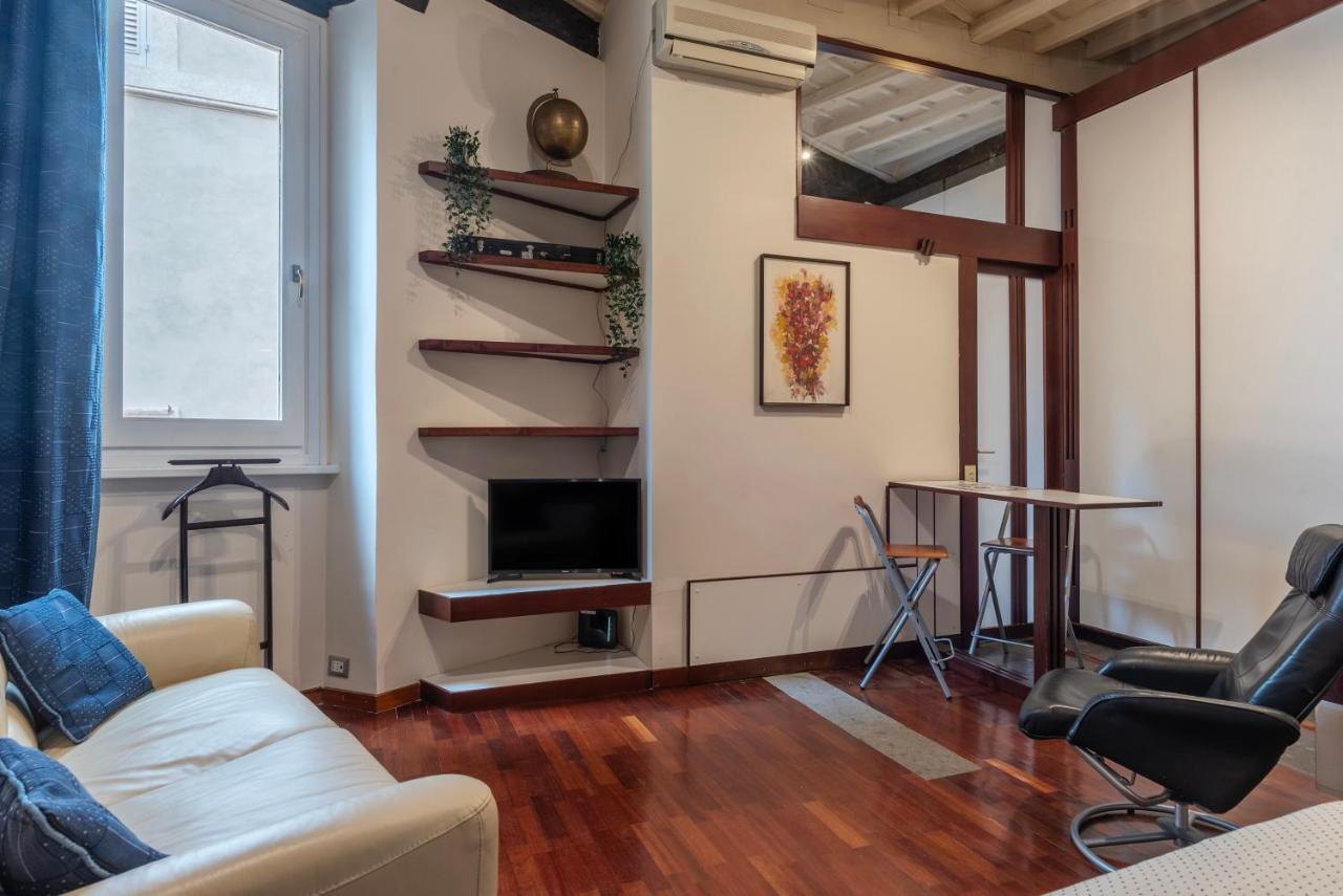 Piazza Navona Petite House Apartment Рим Екстериор снимка